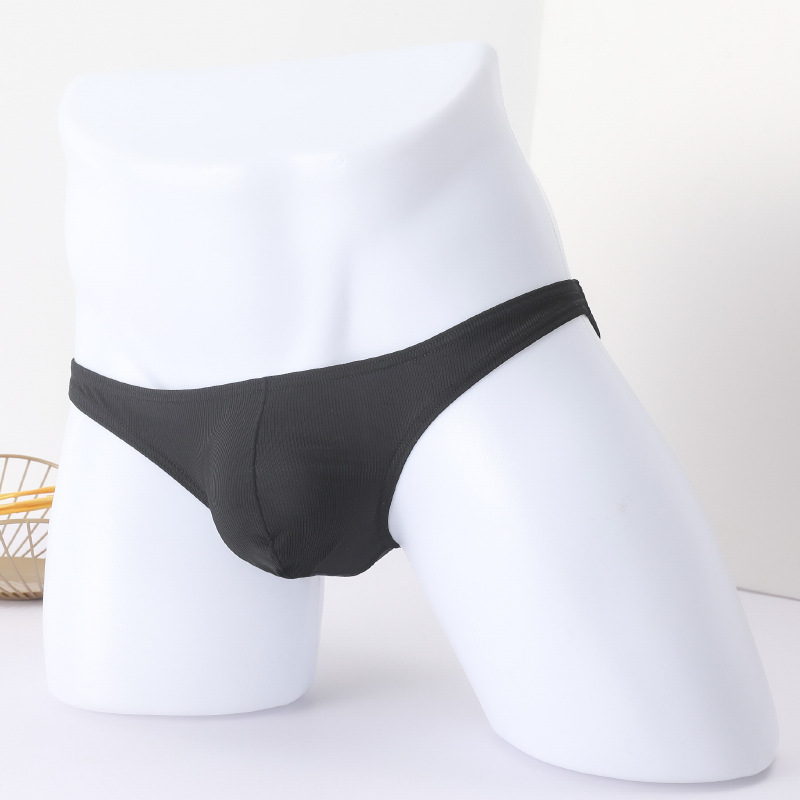 Muške tange s niskim strukom, svilenkasto glatke, seksi