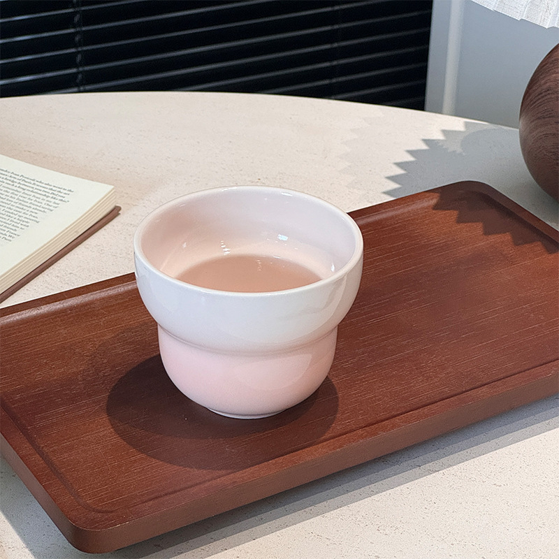 Ceașă ceramică în stil INS, cu design gradient în formă de inimă, cu mâner, pentru latte art, cafea, desert și înghețată