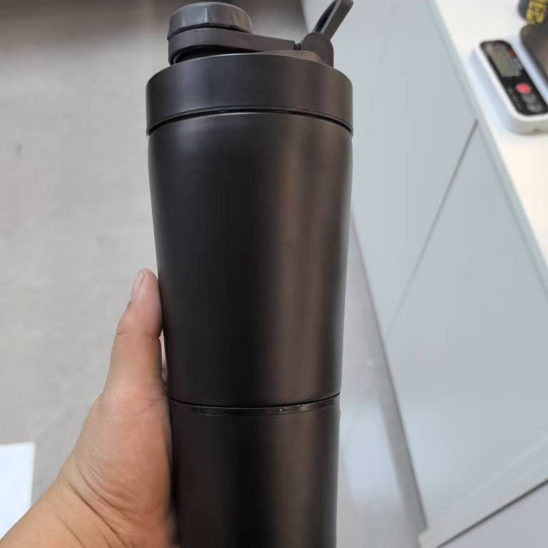 Νέος shaker από ανοξείδωτο ατσάλι 304 με δύο διαμερίσματα και κλίμακα μέτρησης, φορητό μπουκάλι πρωτεϊνικά shakes