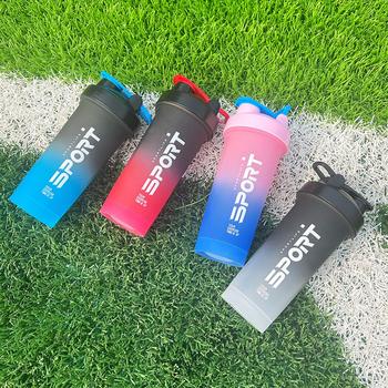 Shaker din plastic de 600 ml cu gradient mat, PP, capacitate mare pentru fitness, portabil pentru sport