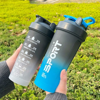 Shaker din plastic de 600 ml cu gradient mat, PP, capacitate mare pentru fitness, portabil pentru sport