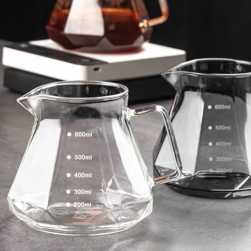 Cană de filtrare din sticlă cu formă octogonal diamant, cu pâlnie, borosilicată înaltă, transparentă sau fumuriu, 400 ml sau 600 ml