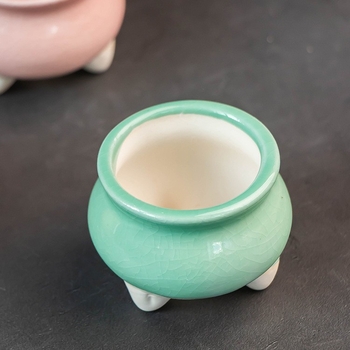Ghiveci ceramic mic pentru suculente, cu picioare înalte, design simplu și creativ, decor pentru birou și balcon