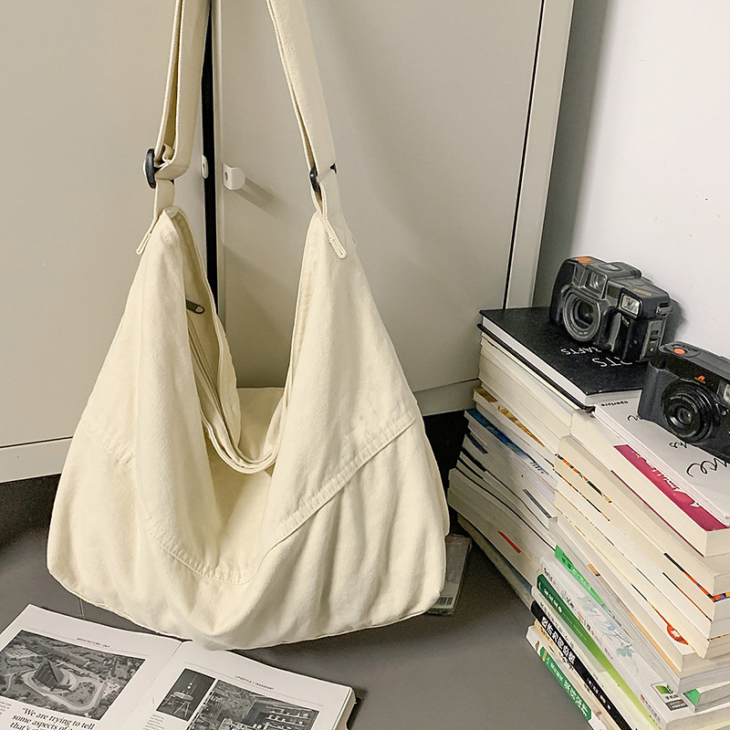 Platnena crossbody torba preko ramena, gradski jednostavan dizajn s retro ležernim stilom za studente