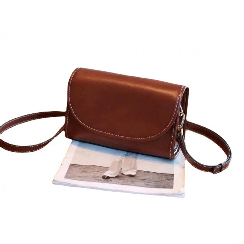 Ženska torba od prave kože, luksuzna crossbody torba s preklopom, retro prvog sloja teleće kože, nišni dizajn za svakodnevnu upotrebu