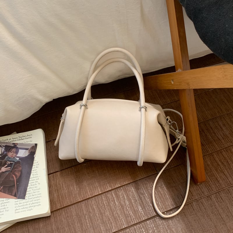 Ženska torba u korejskom stilu, minimalistička 2026, crossbody, proljetna moda, svestrana torba za rameno