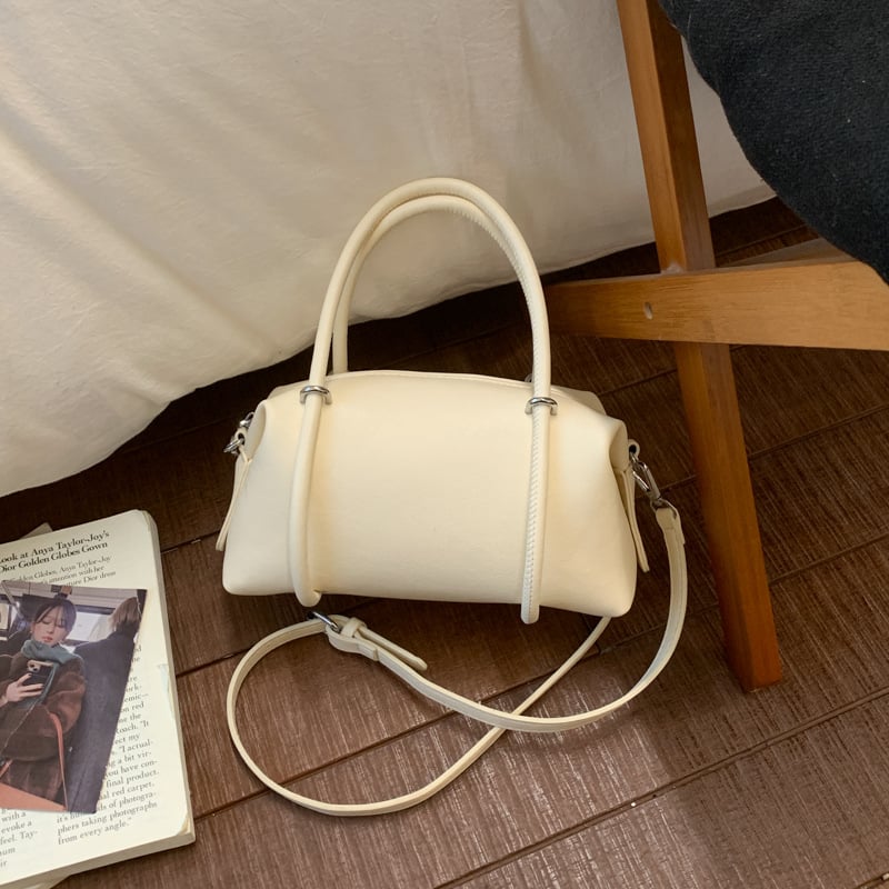 Ženska torba u korejskom stilu, minimalistička 2026, crossbody, proljetna moda, svestrana torba za rameno
