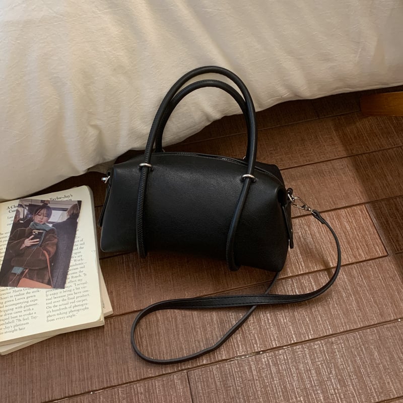 Ženska torba u korejskom stilu, minimalistička 2026, crossbody, proljetna moda, svestrana torba za rameno