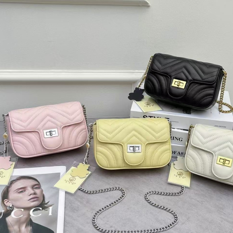 Kožna crossbody torbica s teksturom, gradski jednostavan stil, mali kvadratni oblik, svakodnevna upotreba