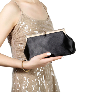 Nova ženska večernja crossbody torba s dijamantima i metalnim detaljima u obliku riblje kukice