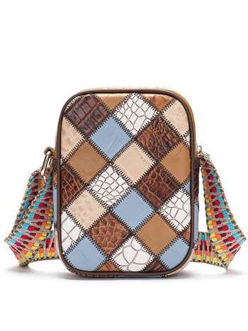 Ženska mini crossbody torbica – kompaktni kvadratni dizajn, prirodna koža, ljeto 2023