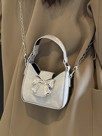 Mala torbica s mašnicom i lancem, crossbody torba, PU koža, ženska mala torba za proljeće-ljeto, trend