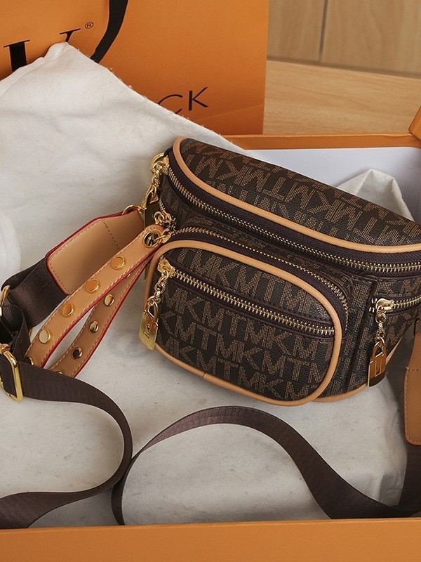 Ženska PU torbica za crossbody s trakicom, srednje veličine, jednostavan retro stil, više pretinaca sa zatvaračem