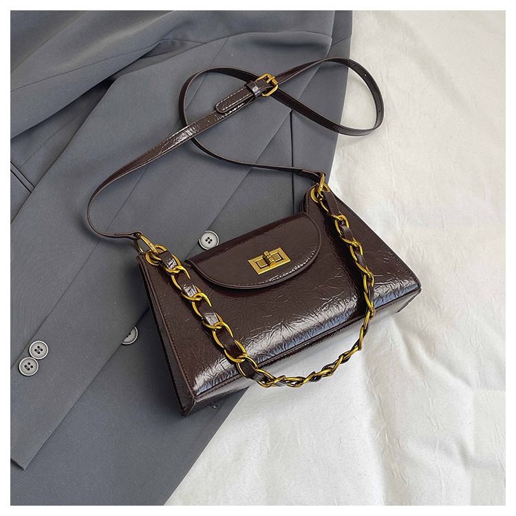 Ženska mini kvadratna torbica s lancem, korejski stil, proljeće 2026, crossbody torba s blagim luksuzom