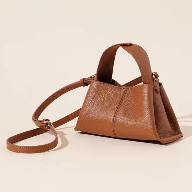 Mala torbica od prave kože, ljeto 2025, moderan stil za rame i crossbody, svestrana ženska torbica
