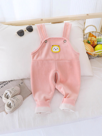 Baba téli overál fleece-béléssel, meleg és vastag, kantáros kivitel, nyitott ágyékkal a pelus cseréjéhez, 0–12 hónap