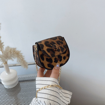 Mini ženska torbica s leopard uzorkom, lančani remen preko ramena, Instagram stil, novi model 2026