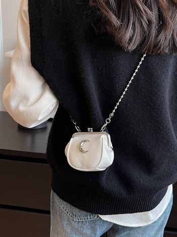 Mini torbica s lančićem u obliku mjeseca, crossbody sa klipsom, korejski niš stil, torbica za ruž