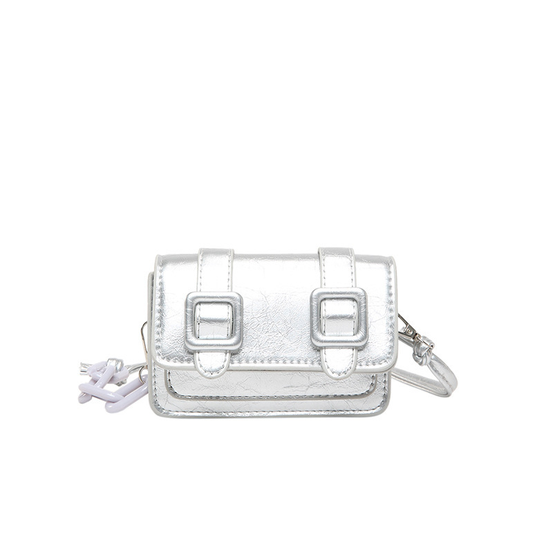 Mini ženska crossbody torba s laserskom lancem, ljeto 2025, vrhunska tekstura, mala kvadratna torba s džepom za ruž