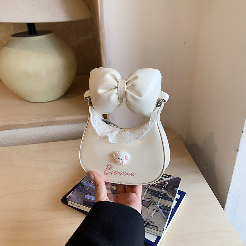 Izvanredna mini ženska torbica preko ramena, novi model 2026., svestrana za proljeće i ljeto, dumpling stil, PU materijal, zatvarač na zip.