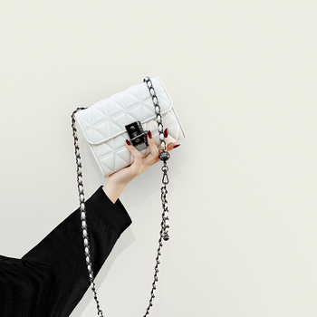 Visokokvalitetna ženska mini crossbody torbica s retro dizajnom crvene kovertne torbice i lancem, teksturirana, jesen-zima 2022.