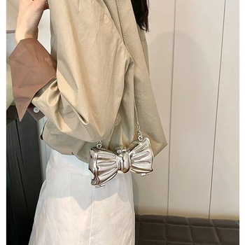 2298 Mini torbica s mašnicom, crossbody s lancem – mini novčanik u obliku crvene kuverte, ženstven stil