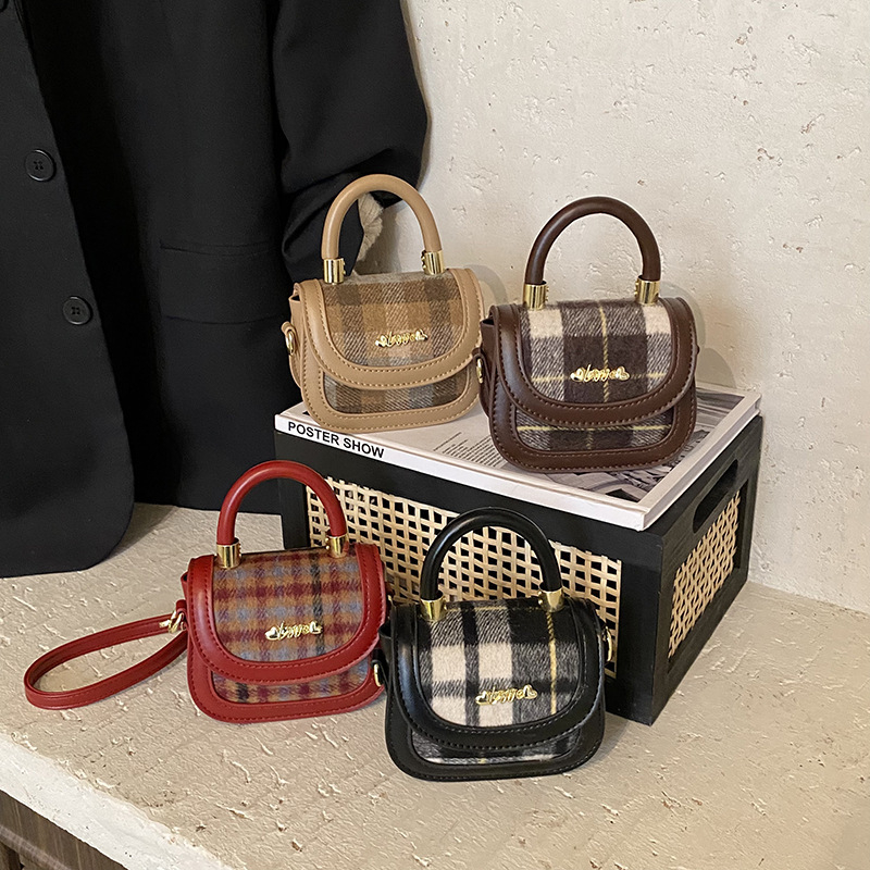 2026 Nova svestrana modna retro karirana mini crossbody torba za sitni novac