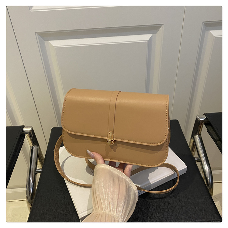 Vrhunska teksturirana baguette torba, novi model 2025, lagana luksuzna kaišna torba, podlaktna sedla torba, svestrana preko ramena i crossbody za žene