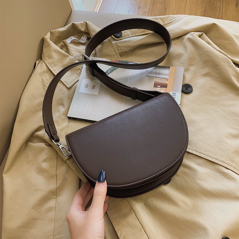 PU torbica za žene, mala crossbody s širokom remenom — proljeće 2025