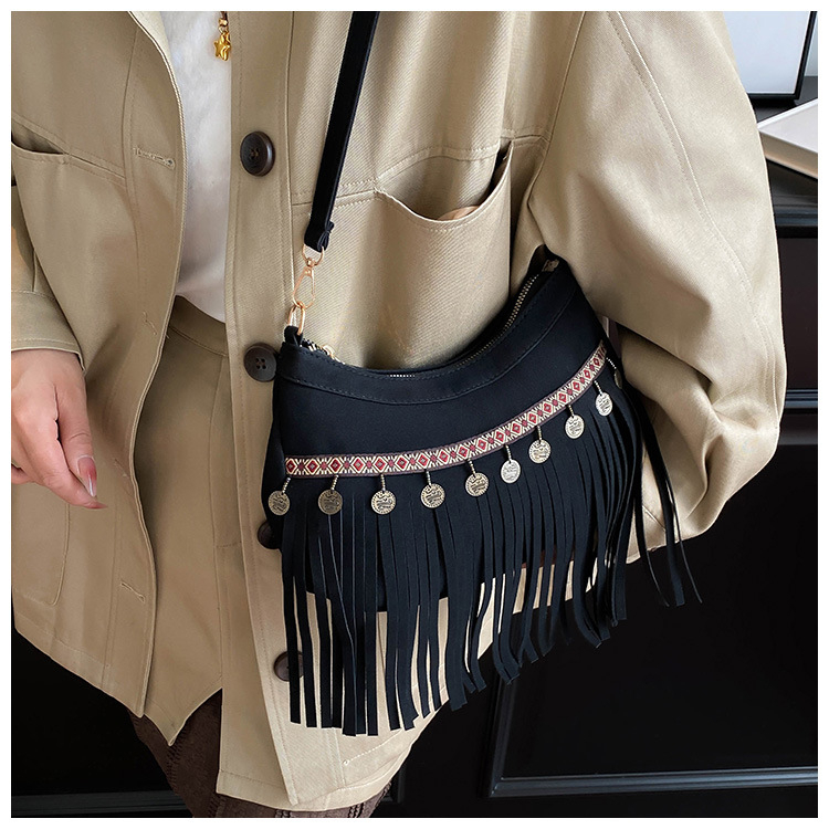 Boemska torbica s resicama za žene, 2025 novi Maillard stil, crossbody torba, retro zapadnjački uzorak sedla