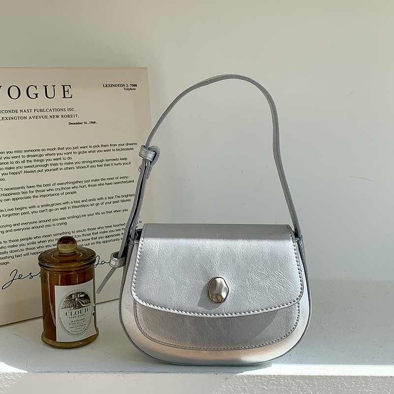 Korejska retro torbica ispod pazuha, luksuzna torba tip saddle, crossbody torba s jednim remenom, ženska svestrana torba.
