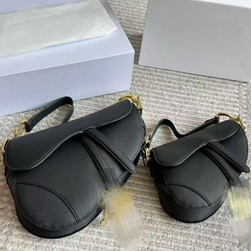 Nova visokokvalitetna sedlovita torba za žene — moderna klasična torbica preko ramena, retro crossbody