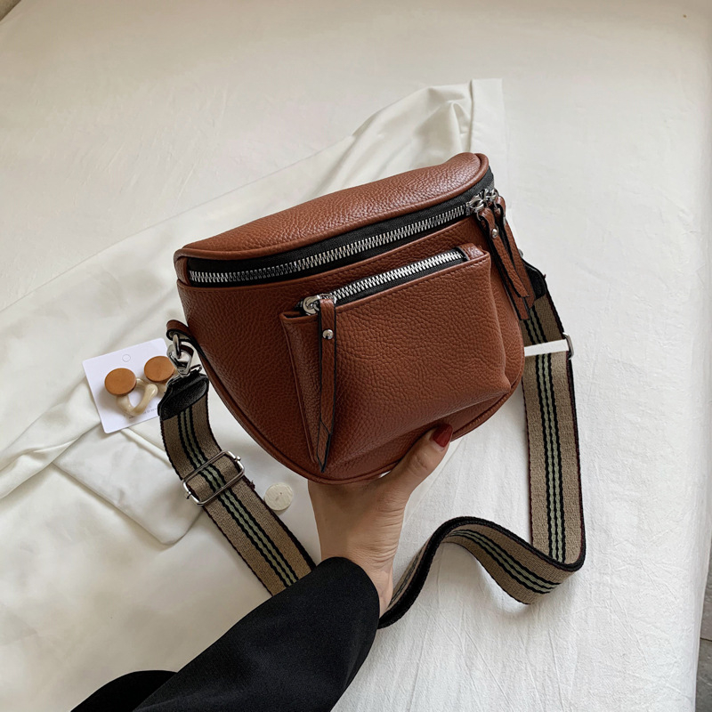 Ženska torba, novi model 2025, rana proljeće, korejski stil, mekana kožna crossbody torba s oblikom sedla, svakodnevna upotreba