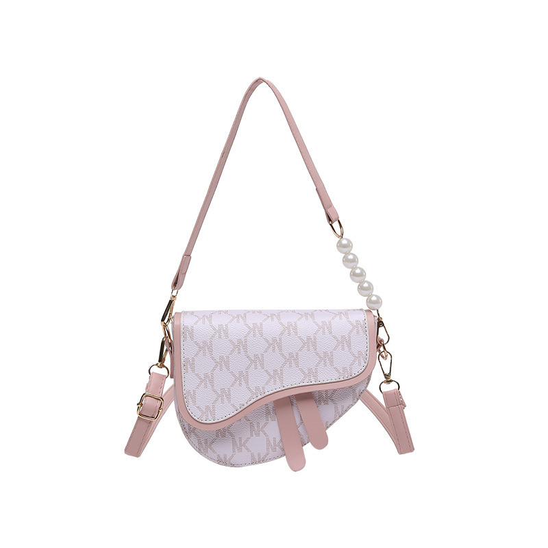 Ženska torba tipa sedlo – ljeto, crossbody/ramena/ispod pazuha, visoki modni trend