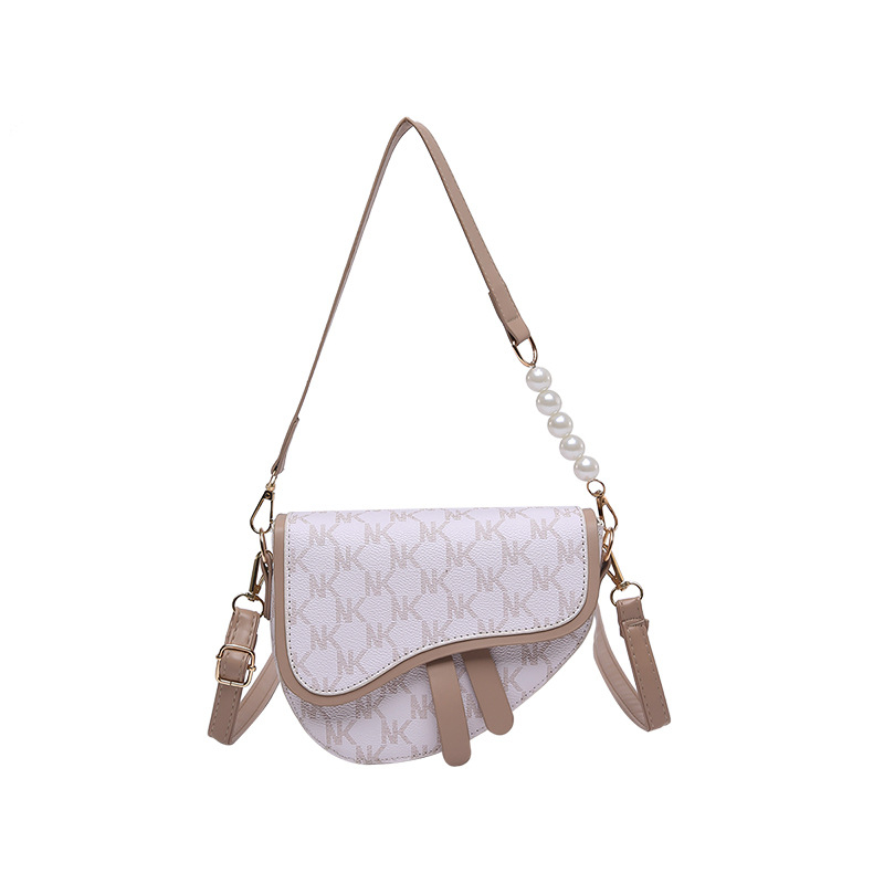 Ženska torba tipa sedlo – ljeto, crossbody/ramena/ispod pazuha, visoki modni trend