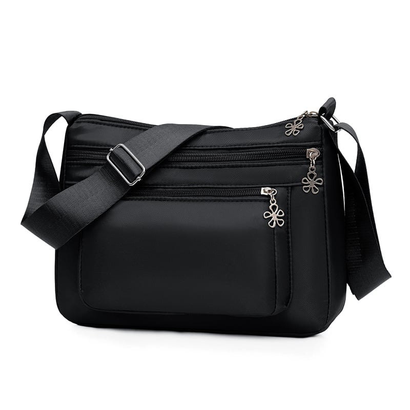 Jednobojna nylon crossbody torbica, lagana, dumpling oblik, za svakodnevnu upotrebu