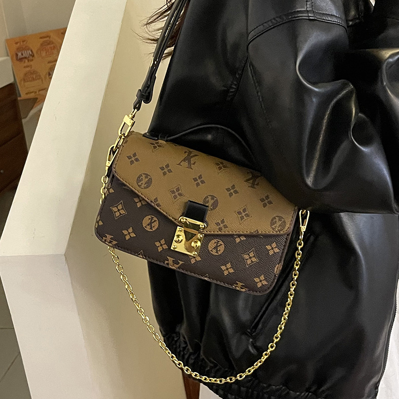 Ženska mala kvadratna torbica s retro printom, saddle stil, lagana luksuzna torba za rame ili crossbody