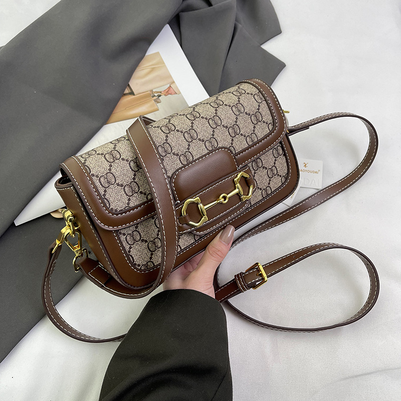 Visokokvalitetna ženska torba, 2024 novi model, sedlastog stila retro kvadratna torba za rame i crossbody