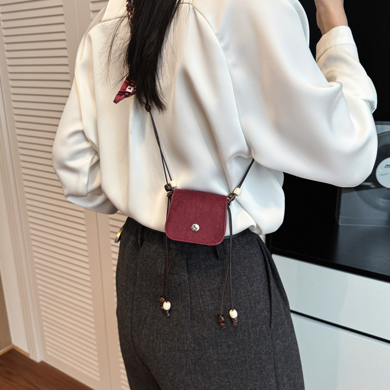 Mala sedla torbica za djevojke, korejskog stila, crossbody torba s pretinicom za slušalice, modni dodatak