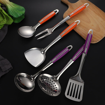 Set de ustensile din oțel inoxidabil pentru bucătărie: spatulă, lingură de supă, lingură de gătit, lingură strecurătoare, furculiță pentru carne, lingură pentru legume, lingură de orez