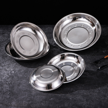 Farfurii din oțel inoxidabil pentru masă, variante plate și adânci, în trei dimensiuni: 16–17 cm, 18–19 cm, 24–25 cm.