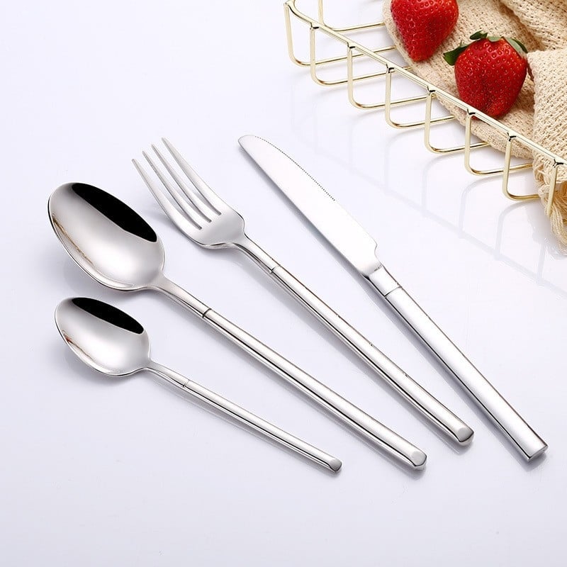 Set tacâmuri din oțel inoxidabil 304 Knight, culoare aurie – lingură, cuțit pentru friptură și furculiță pentru uz casnic