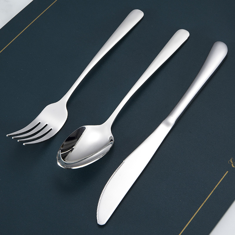 Set cuțit de steak, furculiță și lingură din oțel inoxidabil 304 – tacâmuri occidentale elegante