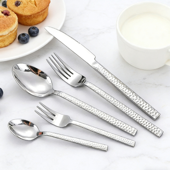 Set tacâmuri din oțel inoxidabil cu textură ciocănată, cuțit pentru steak, furculițe, linguri și lingură de cafea, stil nordic, calitate premium