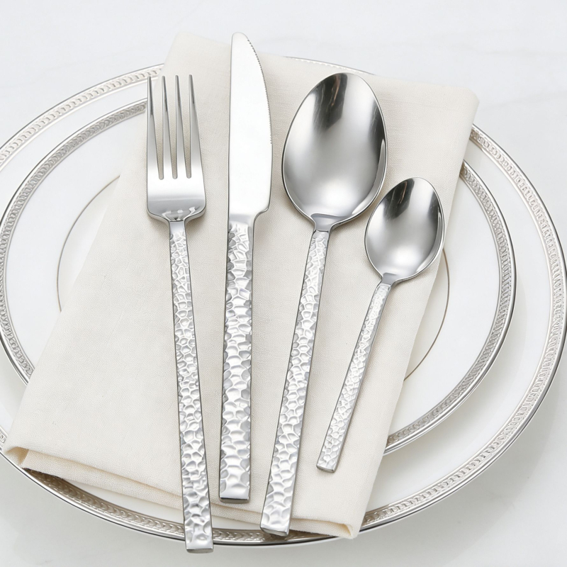 Set tacâmuri din oțel inoxidabil cu textură ciocănată, cuțit pentru steak, furculițe, linguri și lingură de cafea, stil nordic, calitate premium