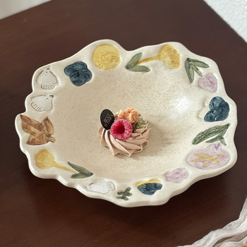 Set retro din ceramică lucrat manual, cu culoare sub glazură: bol pentru orez, cană pentru mic dejun, farfurie de desert și bol pentru salată