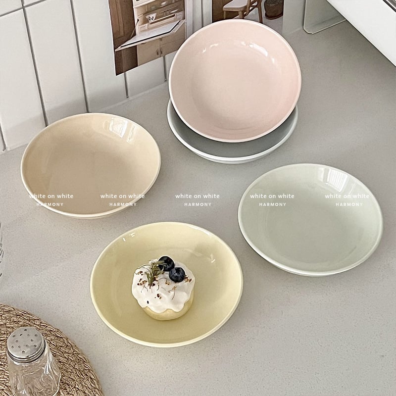 Farfurie de desert din porțelan crem, rotundă, diametru 14–14,9 cm, pentru fructe și deserturi, stil modern minimalist