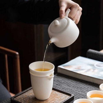 Set de ceai din porțelan alb de înaltă calitate cu gaiwan, ceainic și cești – vase ceramice de ceai pentru casă și birou
