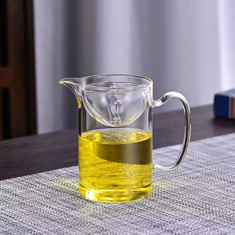 Set Xiaoyao pentru ceai: ceașcă de ceai din sticlă cu mâner lateral, separator ceai-apă și filtru cu mâner din lemn