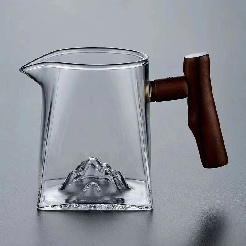 Set Gongfu de ceai din sticlă pătrat, cu mâner din lemn, design rezistent la căldură, include filtru de ceai și accesorii